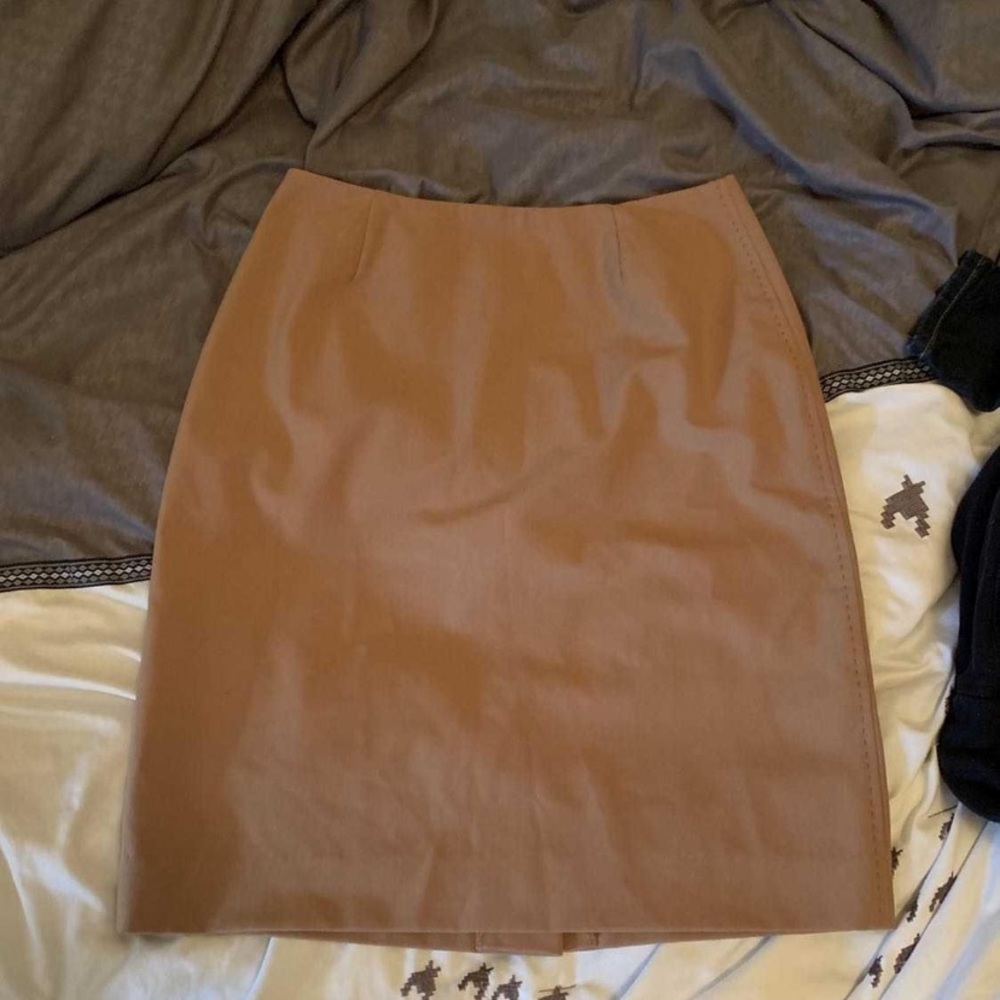 Sandra angelozzi skirt tan size 34 🎁24 hour price drop